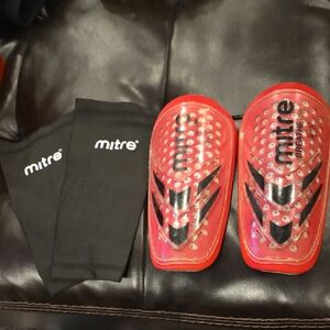 Soccer Shin Guards with Sleeves Mitre